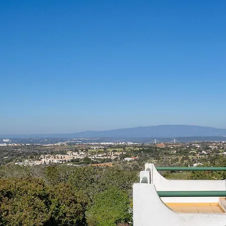 וילה Casa Branca Estômbar