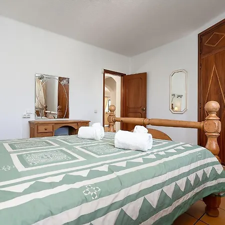 Casa Branca Villa Estômbar